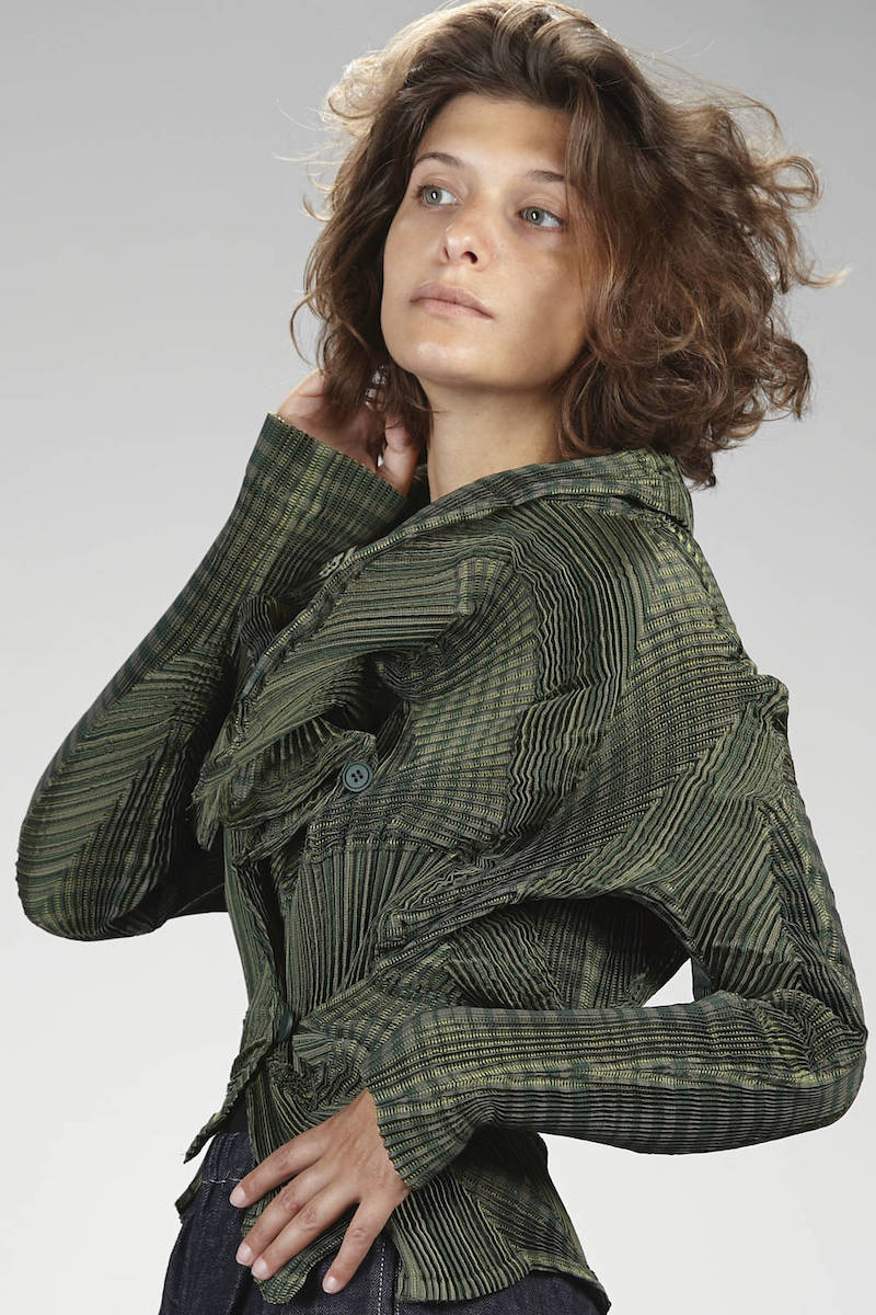 issey-miyake-precollection-fw-2019-jacket-green